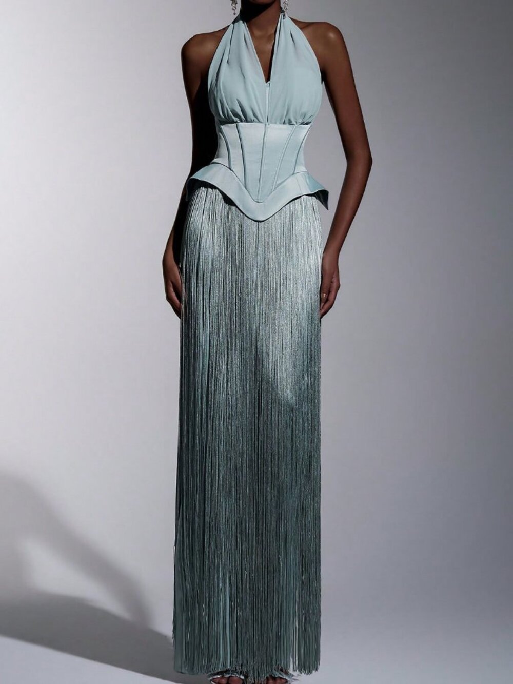 Green Elegant Women's Halter Neck Sleeveless Maxi Dress With Fringe - Picture 5 of 7